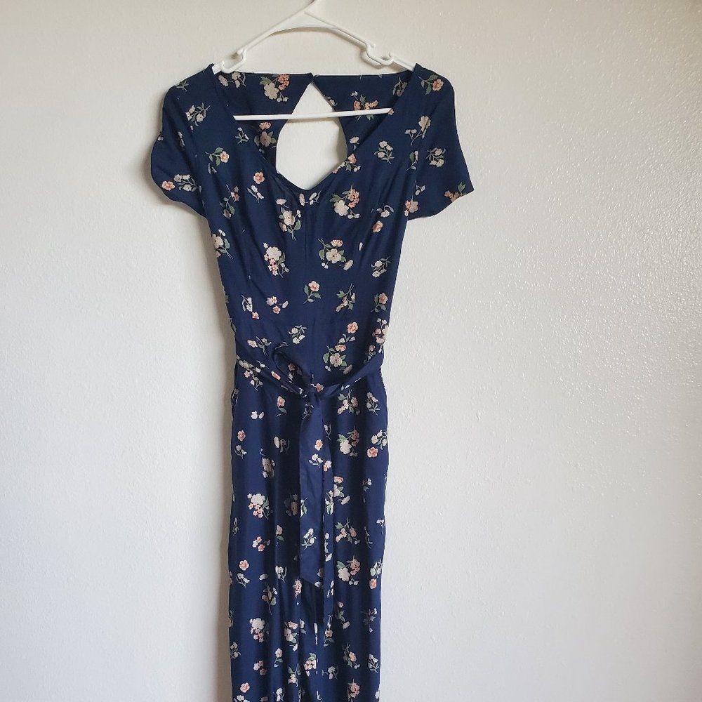 Hollister Belted Crop Wide-Leg Jumpsuit